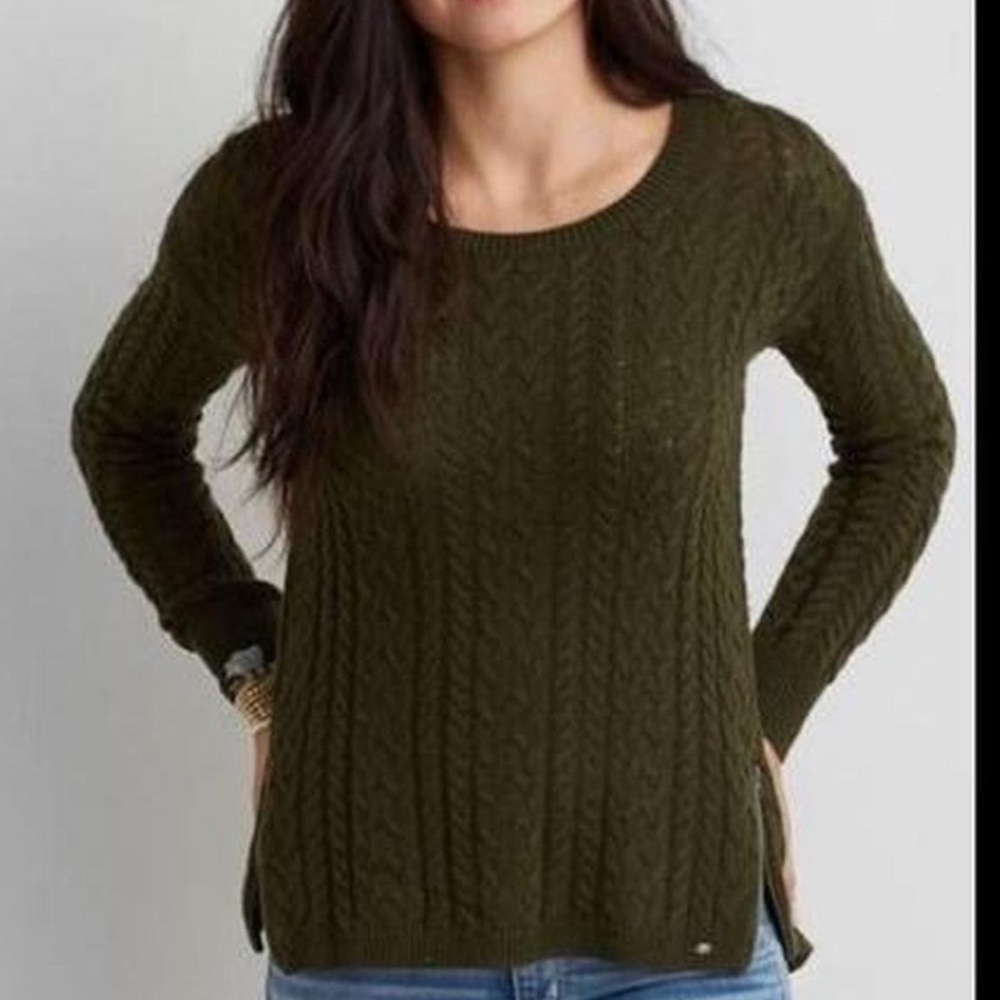 American Eagle Army Green Cable Knit Sweater with Zipper Detailing